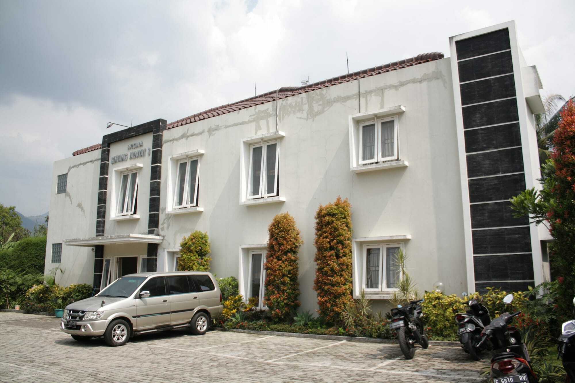 Oyo 187 Bintang Jadayat 3 Hotel Cisarua Bagian luar foto